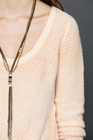Ivory / Pale Pink