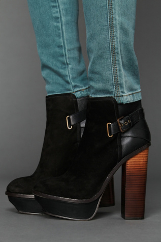 Jordana Platform Heel