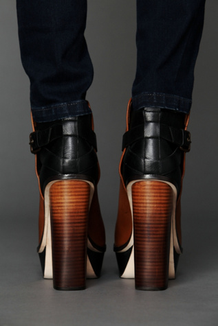 Jordana Platform Heel