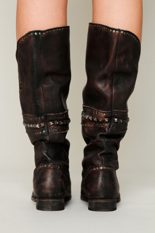 Heartworn Boot