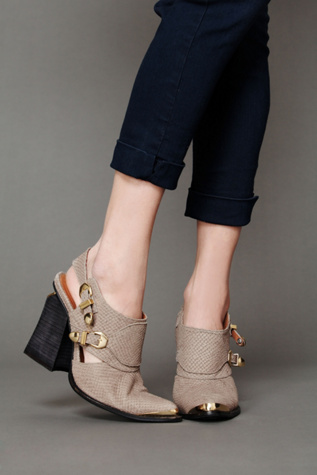 Taupe Snake