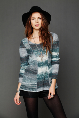 Marled Boxy Lace Pullover