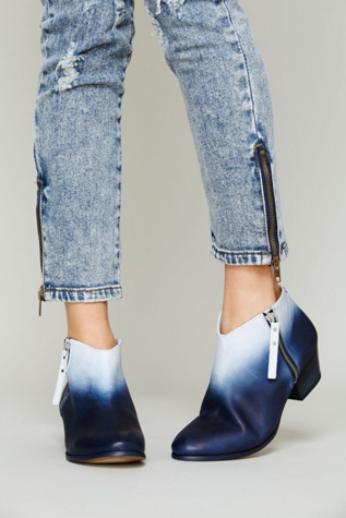 Blue / Navy