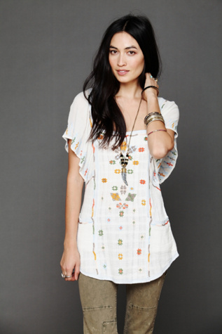 Damrak Embroidered Tunic