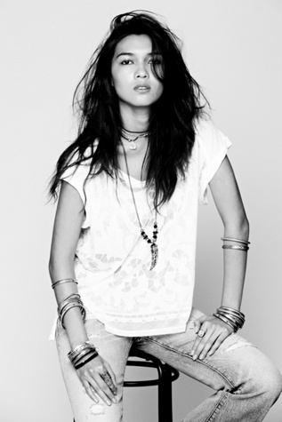Bold and Beautiful Burnout Tee in easy-tees-tanks