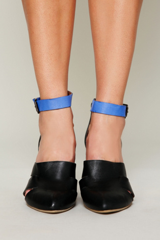 Black/Blue