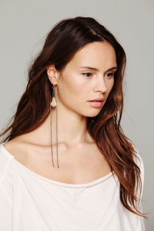 Clovis Dusters Earring