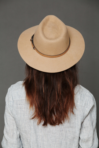Taupe