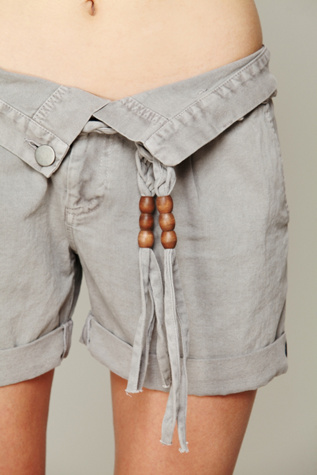Twill Slouch Short