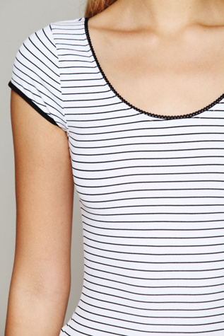 Black / White Stripe