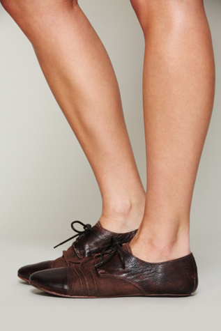 Rhett Distressed Oxford