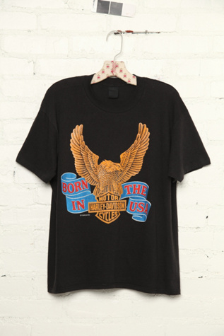 Vintage Harley Davidson Graphic Tee in vintage-loves-clothes