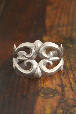 Free People Vintage Silver Cuff Bracelet in Vintage-Jewelry