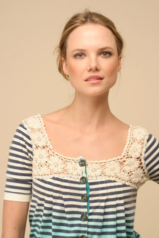 Ivory/navy Stripe